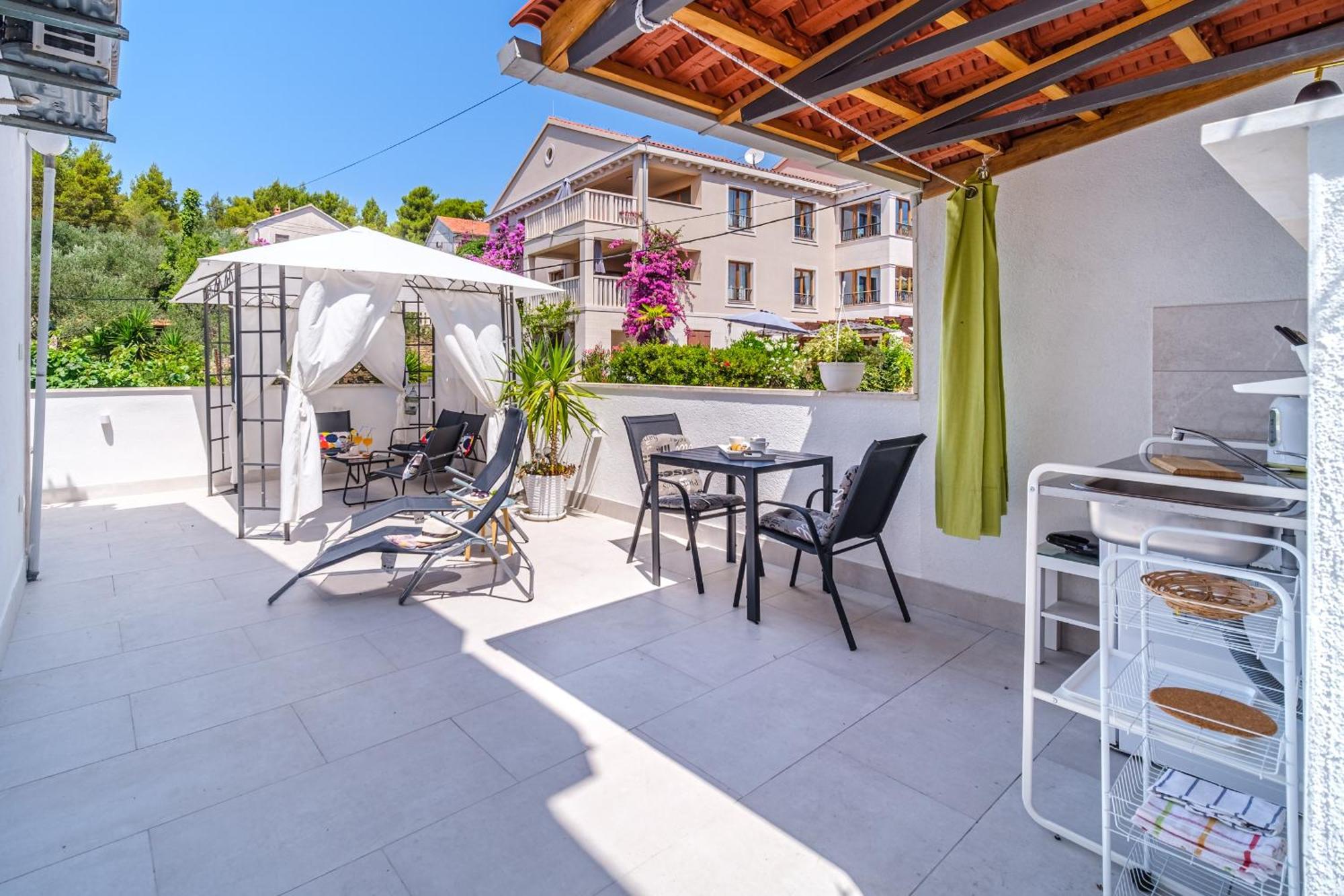 Rooms Anna Milna  Exterior foto